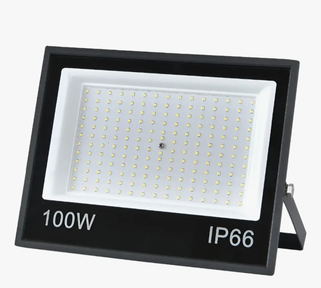 WhatsApp Image 2026-06-07 at 18.28.56 (1) Proyector Led 100w IP66 - Imagen 1